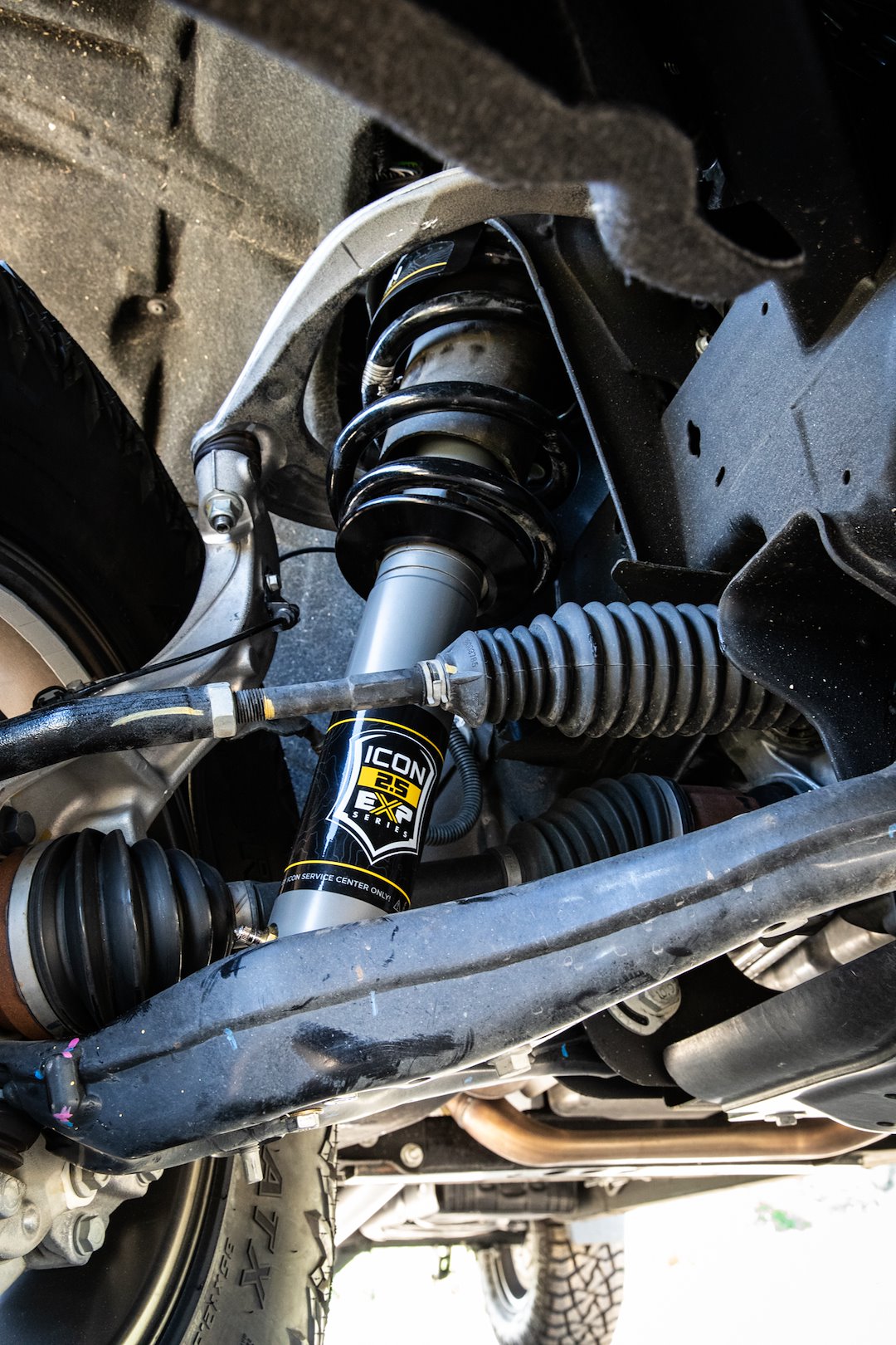 Icon Vehicle Dynamics 71607 2.5 EXP Front Coilover Damper