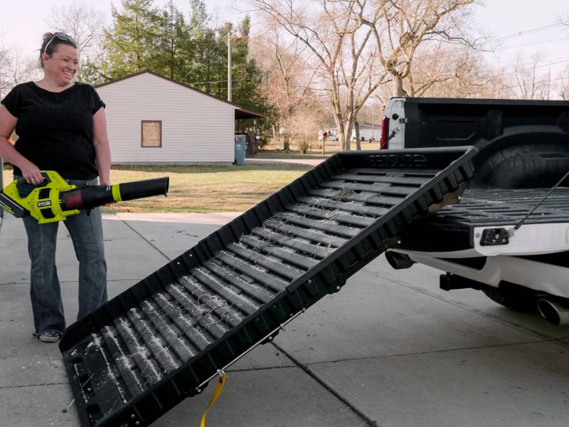 Bedslide 500af 500Go Adjustable Tray, 500 lb Capacity - image 9