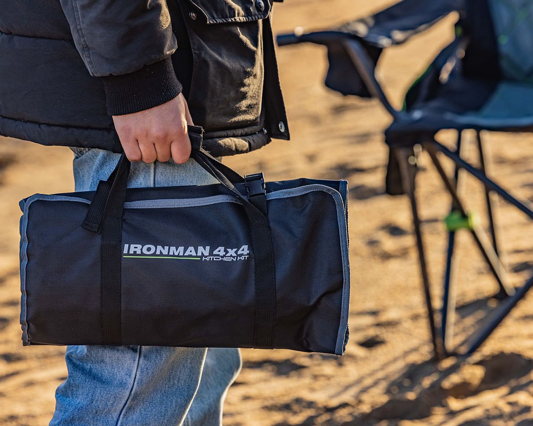 Ironman 4x4 IKITCHEN0012 Four-Person Camp Kitchen Set