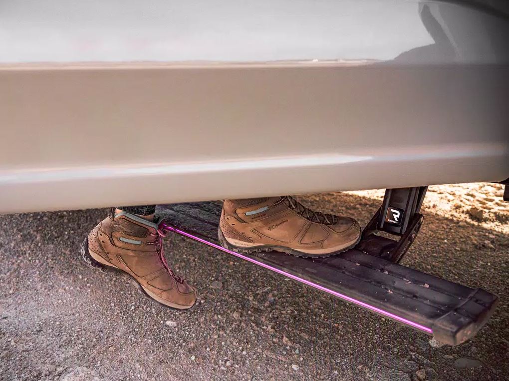 AMP Research 96152-01A PowerStep Vision 600-Pound Boards - image 15