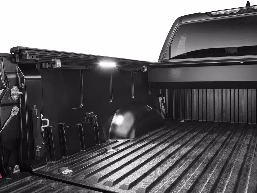 Retrax EQ0870 EQ Tacoma-Application Bed Cover