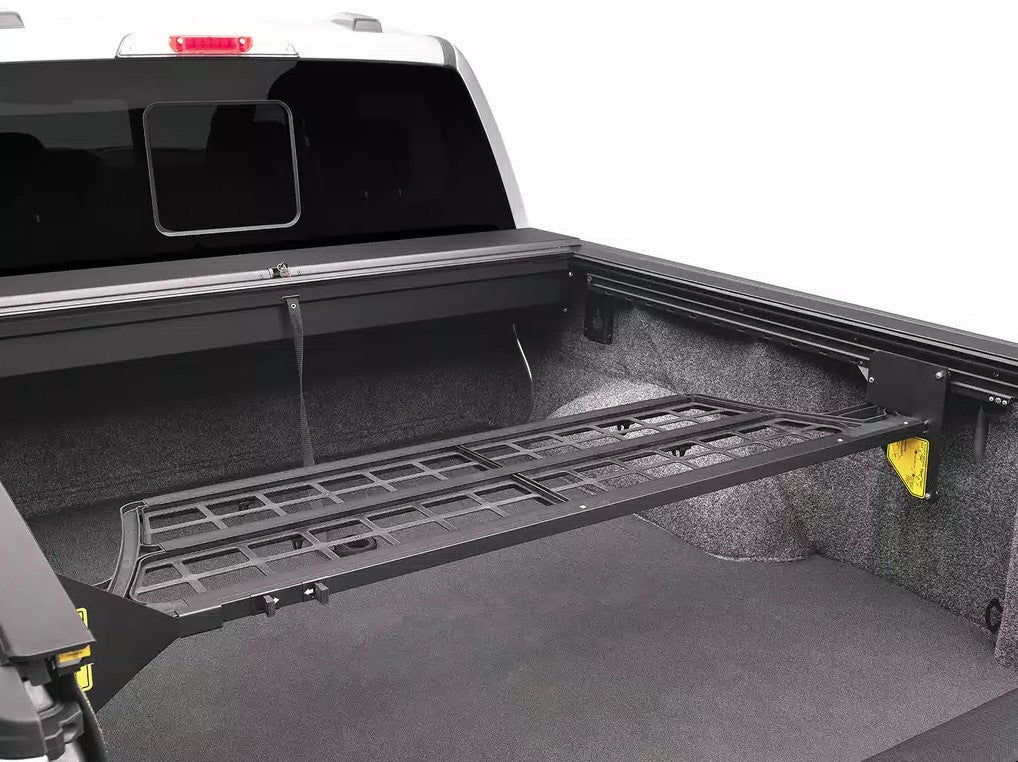 Roll-N-Lock Cm401 Truck-Bed Cargo Partition