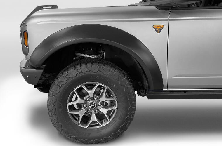 Bushwacker 20961-02 Extend-A-Fender Flare Set