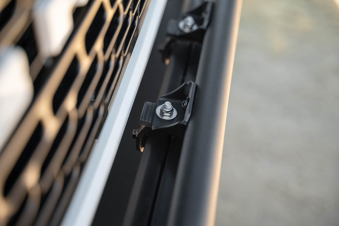 DV8 Offroad LBBR-09 Bronco Front Bull Bar