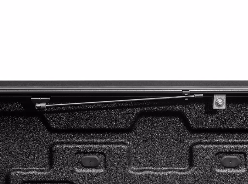 BAK Industries 226133 GM HD 6.8-ft G2 Low-Profile Tonneau - image 11
