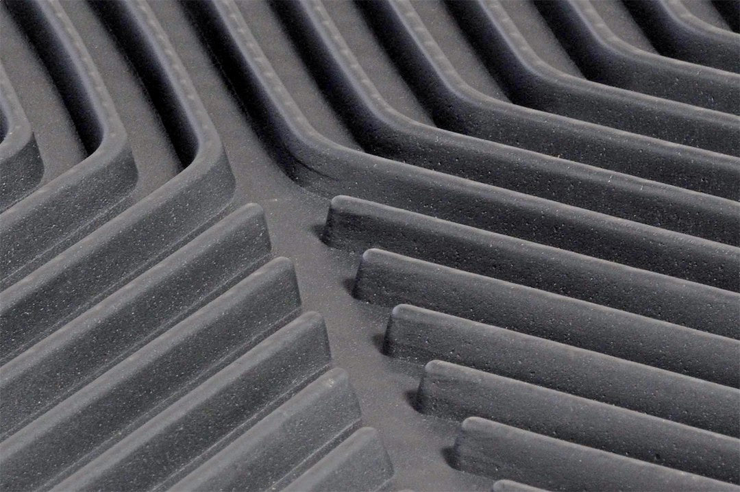 Dee Zee DZ90710 All Weather Front Floor-Mat Pair - image 3