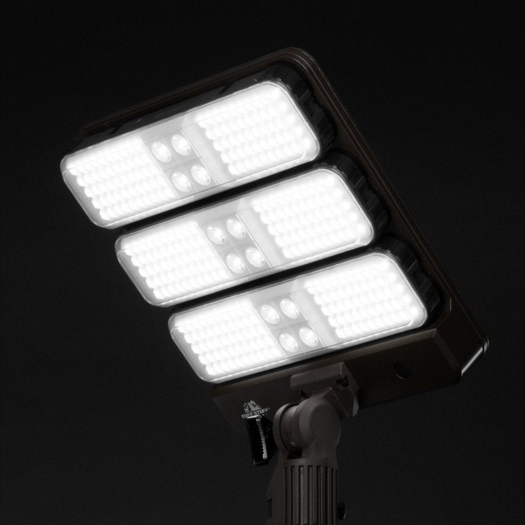 Tuff Stuff Overland TS-4-1001 Titan Freestanding Solar White LED Light - image 3