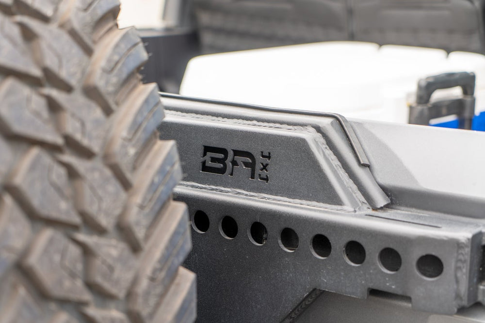 Body Armor FB-5290 Black Steel Bronco Hinge-Mount Tire Carrier - image 3