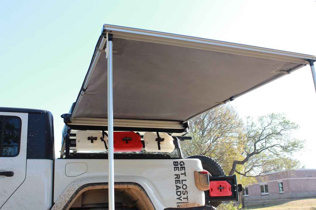 WILCO Off-Road Manual Overlanding Awning - 5 ft 7 in – WILAWN72