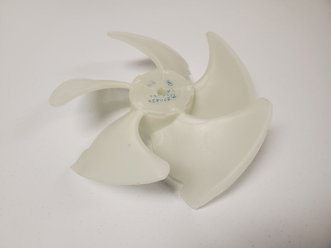 Ge Appliances Wj73x25397 Air Conditioner Condenser Fan - image 1