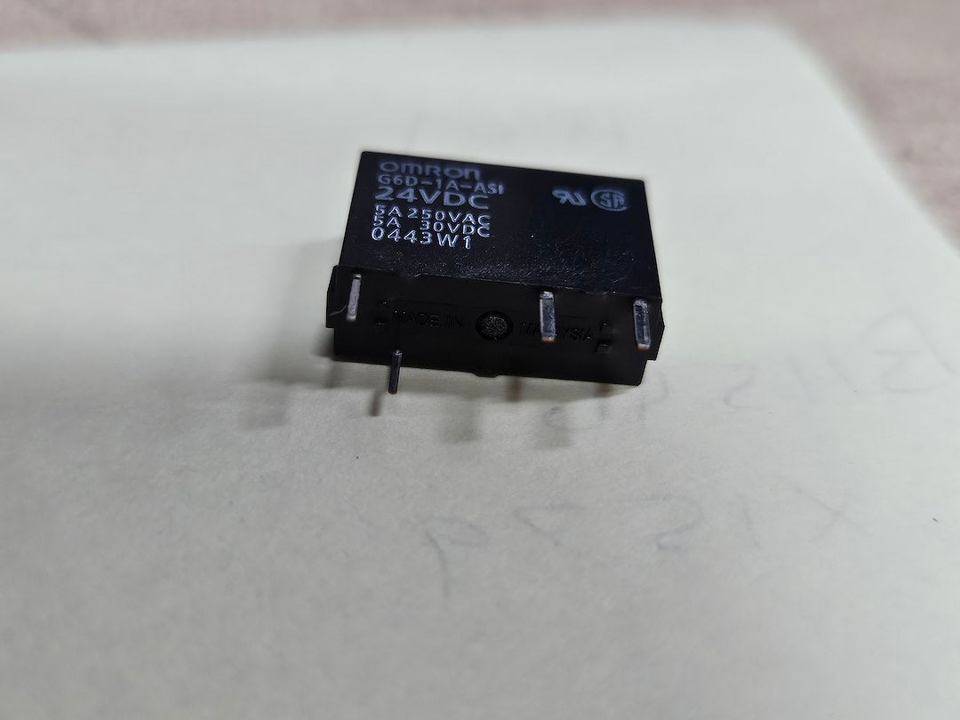 Lewmar B11546 Multi Purpose Relay - image 2