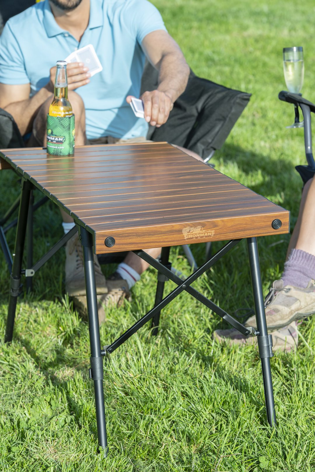 Ironman 4x4 ITABLE0023 Quick-Fold Camping Table