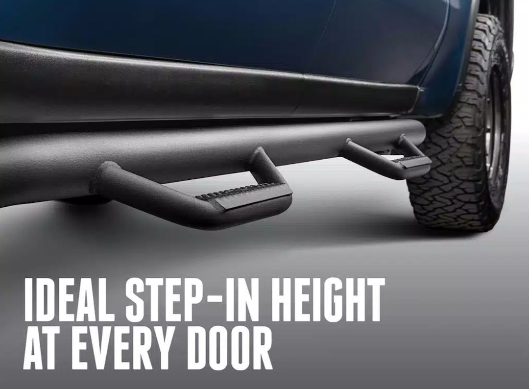 N-Fab T1678CC-TX Cab-Length Step Nerf Bar