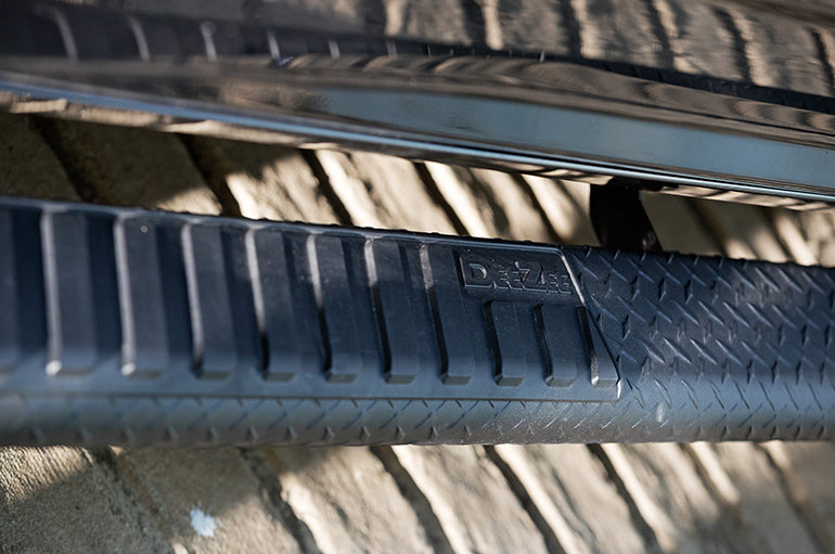 Dee Zee DZ16401 Regular-Cab Six-Inch Oval Step Bar - image 5
