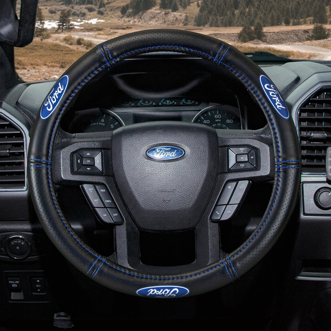 Plasticolor 006692R01 Ford Deluxe Steering Cover