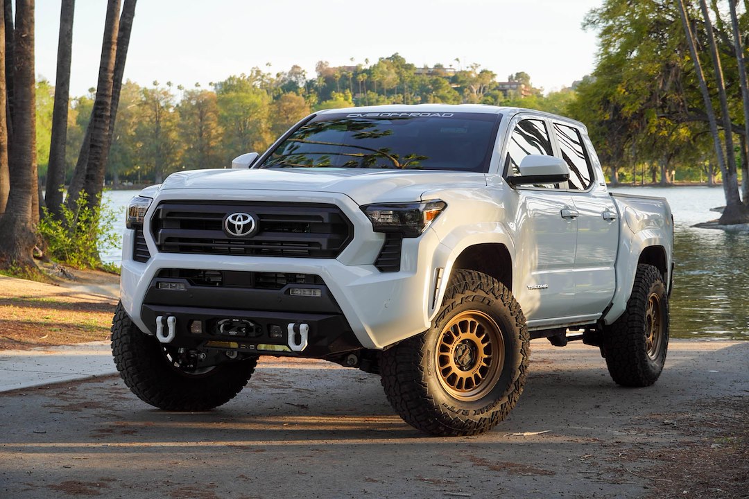 DV8 Offroad FBTT1-08 Tacoma Centric Front Bumper