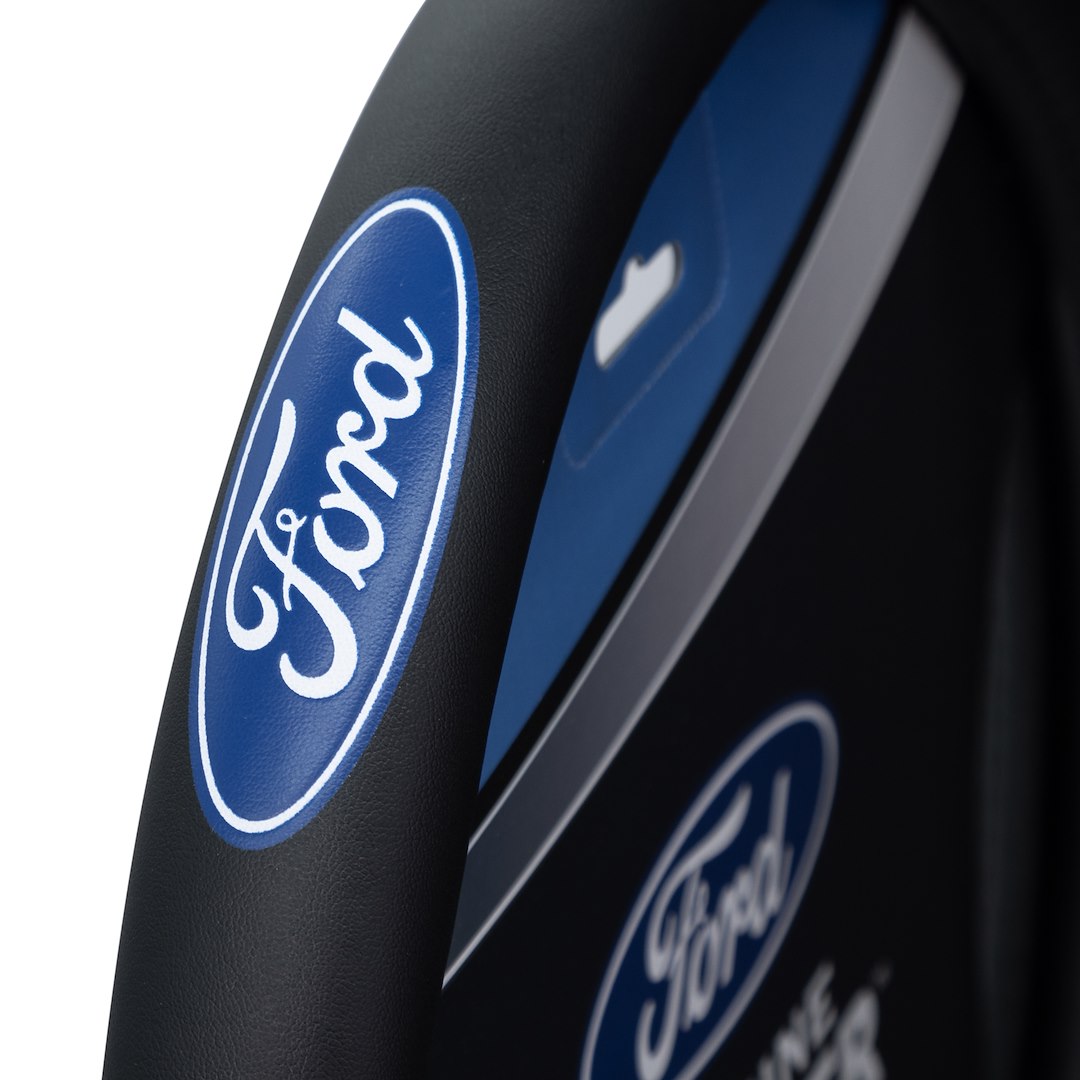 Plasticolor 006743R01 Ford Genuine Leather Series Steering Cover