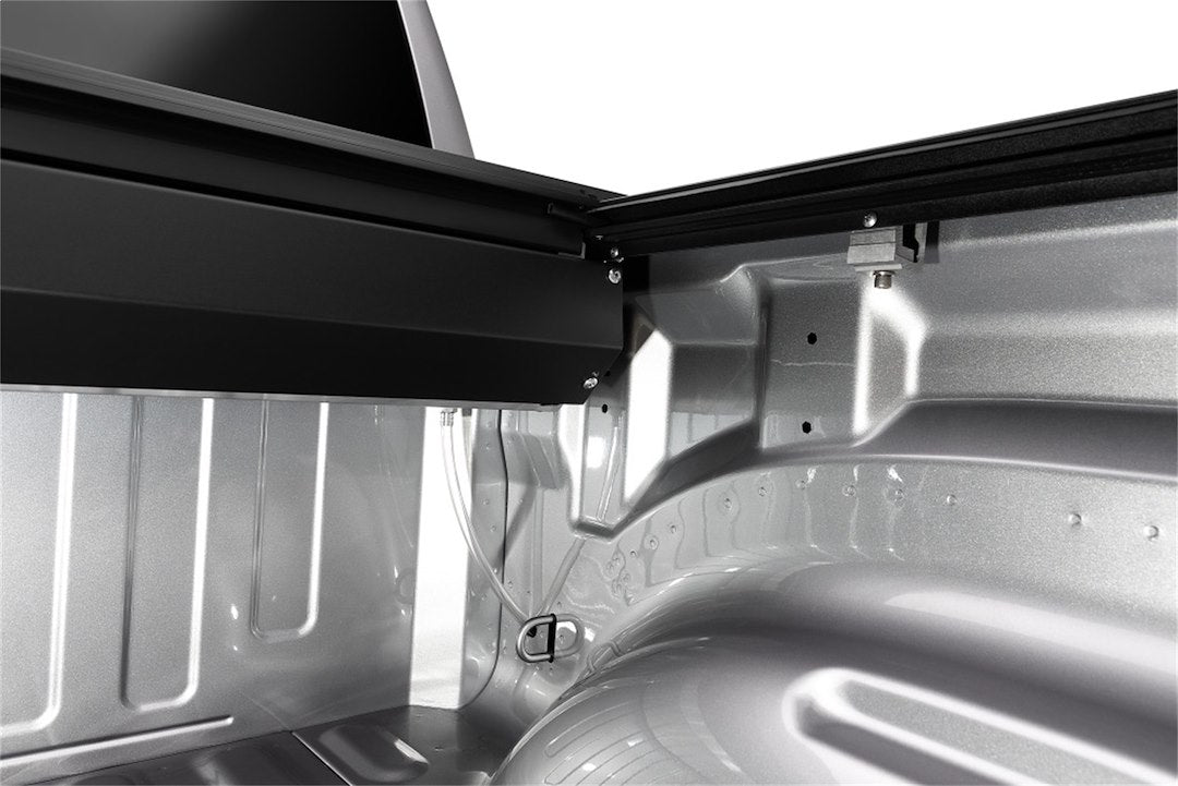 Roll-N-Lock LG401M M-Series Ram 1500 5.5-Foot Cover