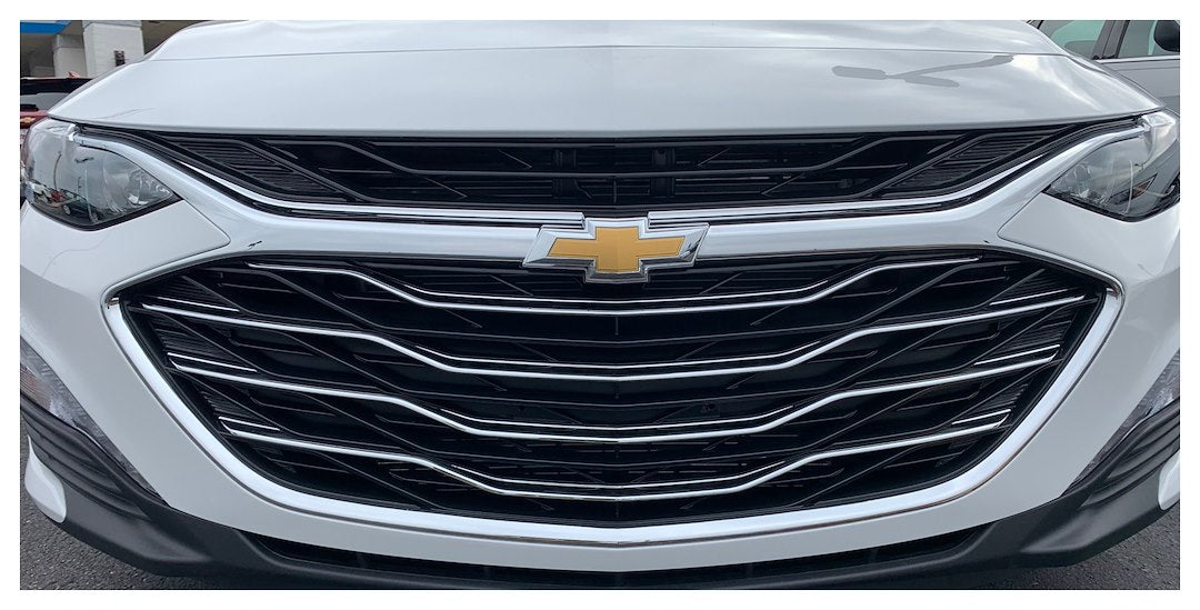 Coast To Coast GI504 Malibu OE-Look Chrome Bar Trim - image 2