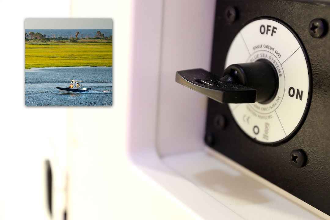 Blue Sea 300A Battery Disconnect Switch – 6005200-BSS