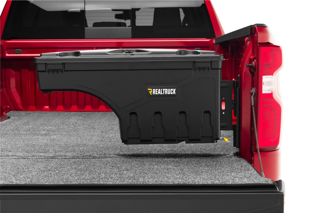 Undercover Sc401p Tool Box - image 1