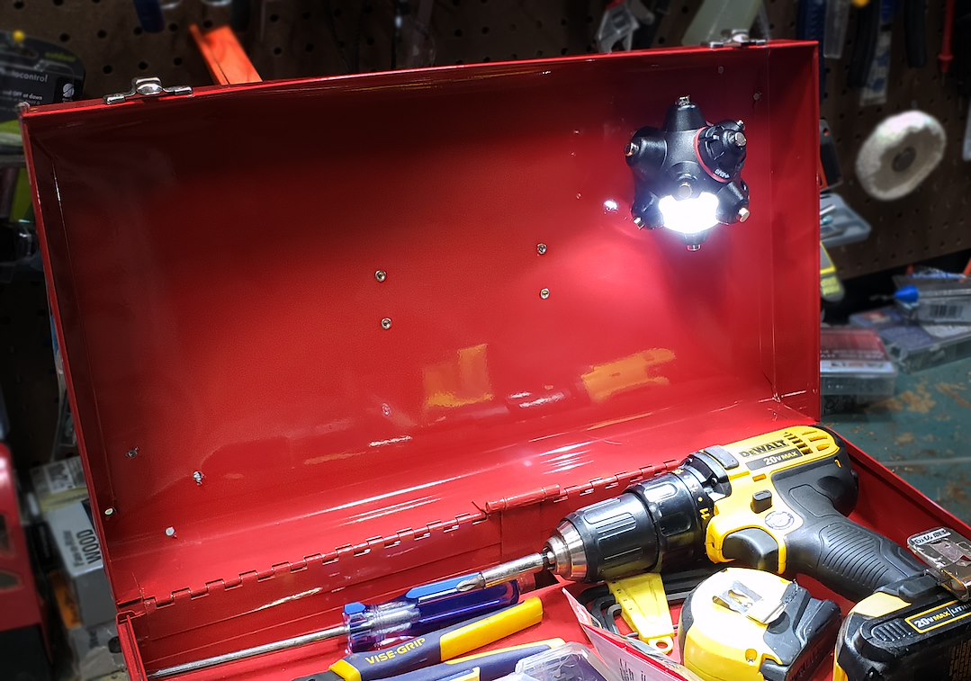 STKR Concepts 00107 Light Mine Professional Flashlight
