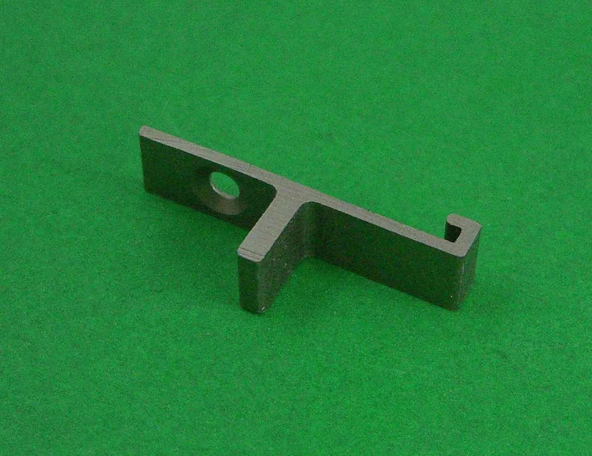 Dometic 2931093021 Refrigerator Travel Latch – image 1